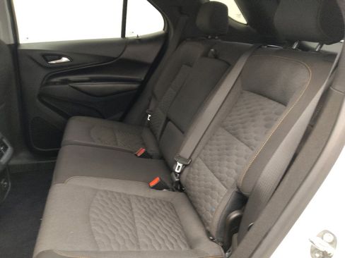 Used 2021 Chevrolet Equinox LT AWD/4WD image 18