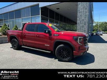 Used 2022 GMC Sierra 1500 Elevation w/ Elevation Premium Package