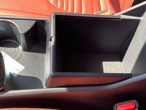 Used 2024 Kia Sportage SX image 14