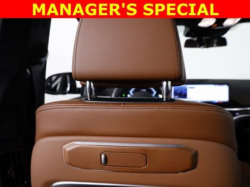 Used 2026 BMW X7 M60i AWD/4WD image 48