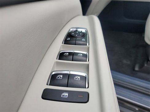 New 2026 Kia Carnival SX w/ SX Dark Edition Package image 21