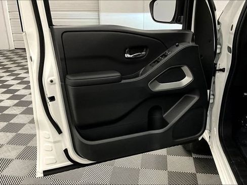 New 2026 Nissan Frontier SV w/ All-Weather Content Package AWD/4WD image 34
