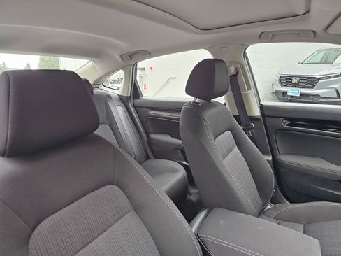 Used 2024 Honda Civic EX image 11