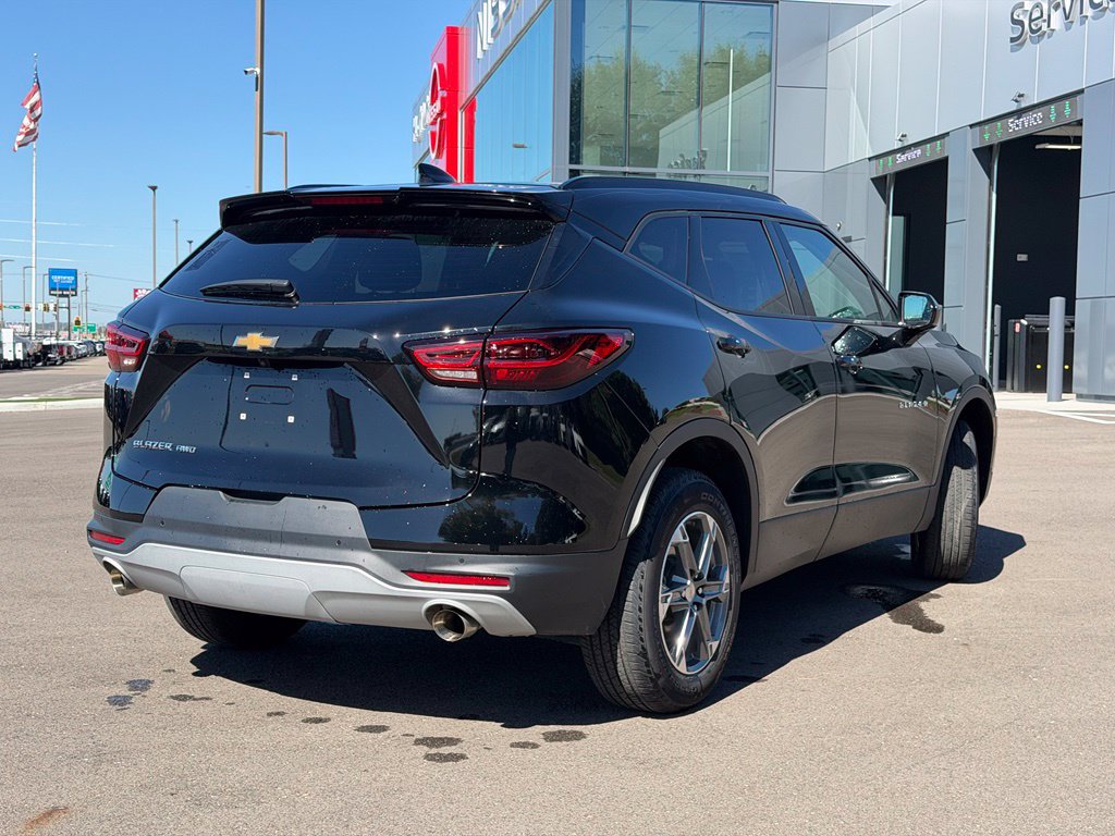 Used 2024 Chevrolet Blazer LT w/ Convenience Package AWD/4WD image 5