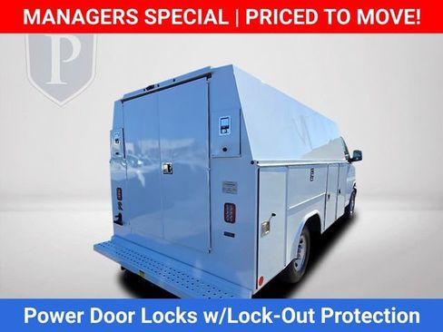 New 2025 Chevrolet Express 3500 w/ Power Convenience Package RWD image 8