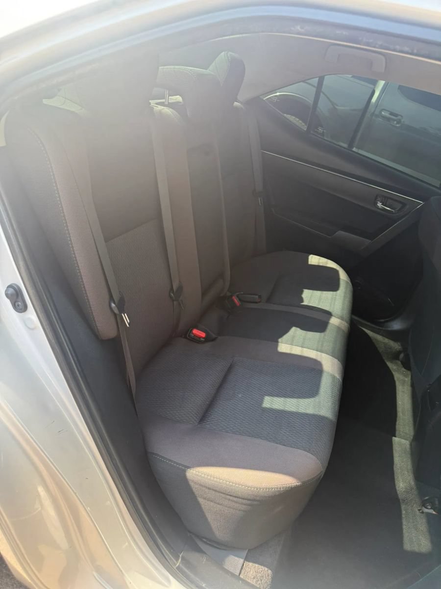 Used 2019 Toyota Corolla LE w/ Carpet Mat Package (TMS) FWD image 14
