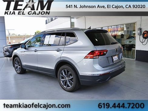 Used 2022 Volkswagen Tiguan SE image 6