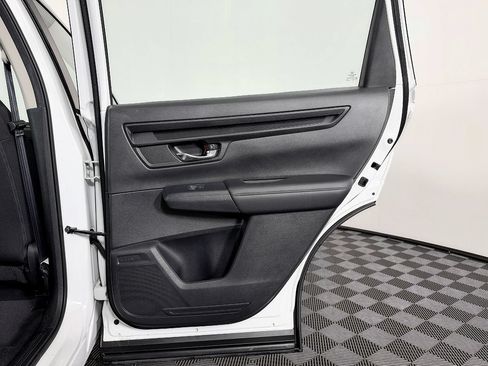 Used 2023 Honda CR-V LX image 38