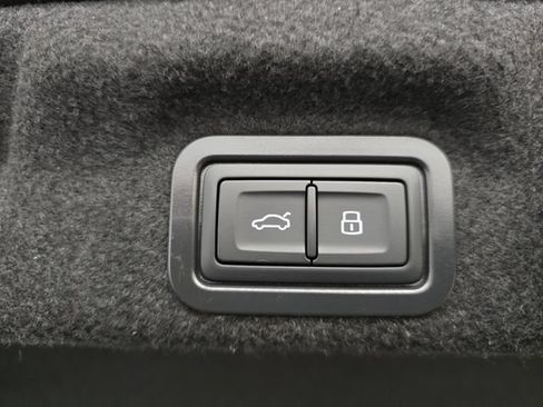 New 2026 Audi A6 Premium Plus AWD/4WD image 35