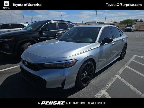 Used 2025 Honda Civic Sport image 1