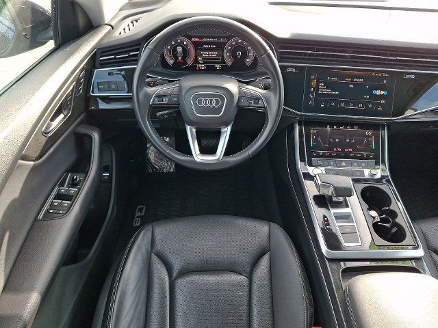 Used 2020 Audi Q8 Premium Plus w/ Premium Plus Package AWD/4WD image 11