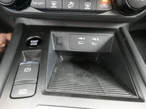 New 2026 Nissan Kicks SV w/ Cold Weather Package image 21