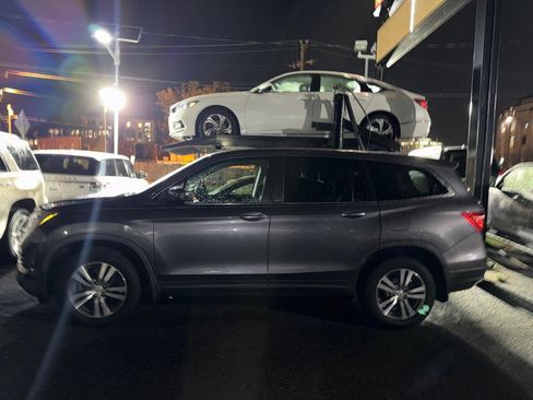 Used 2017 Honda Pilot EX-L image 10