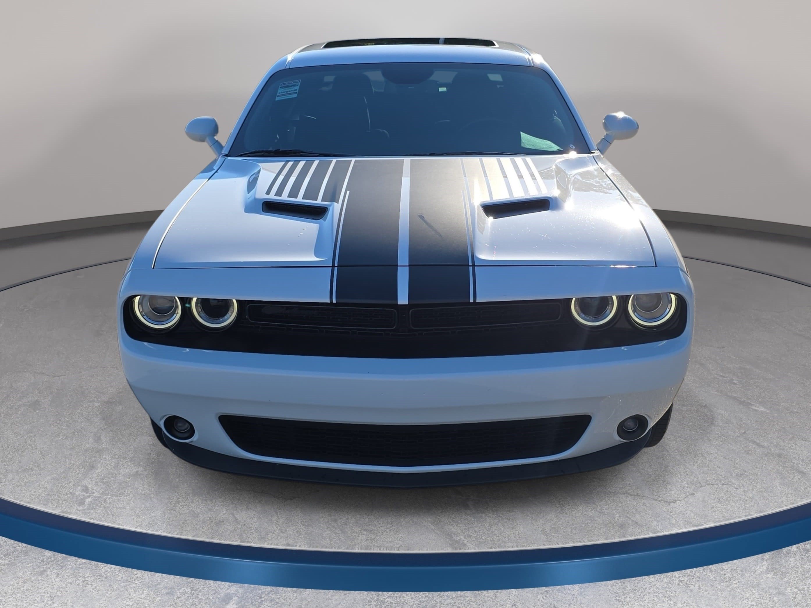 Used 2023 Dodge Challenger SXT w/ Blacktop Package RWD image 2
