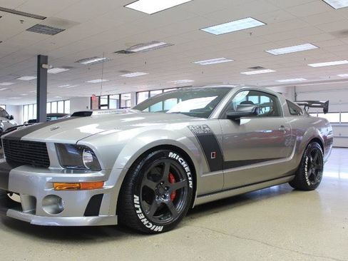 Used 2008 Ford Mustang GT RWD image 3
