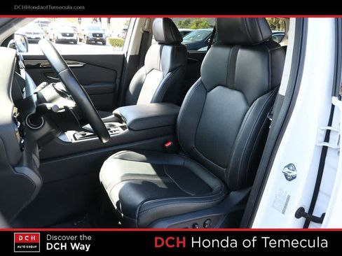 Certified 2024 Honda Pilot Touring image 16