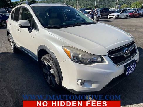 Used 2014 Subaru Crosstrek Touring AWD/4WD image 1