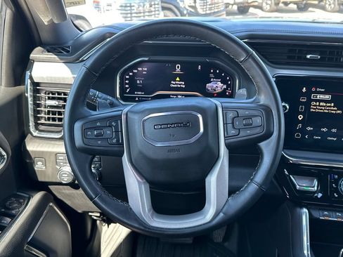 Used 2025 GMC Sierra 1500 Denali w/ Technology Package AWD/4WD image 25