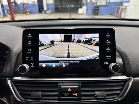 Used 2022 Honda Accord Sport image 24