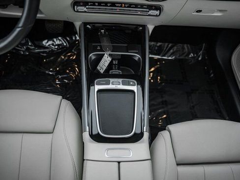 Certified 2025 Mercedes-Benz GLB 250 4MATIC image 30