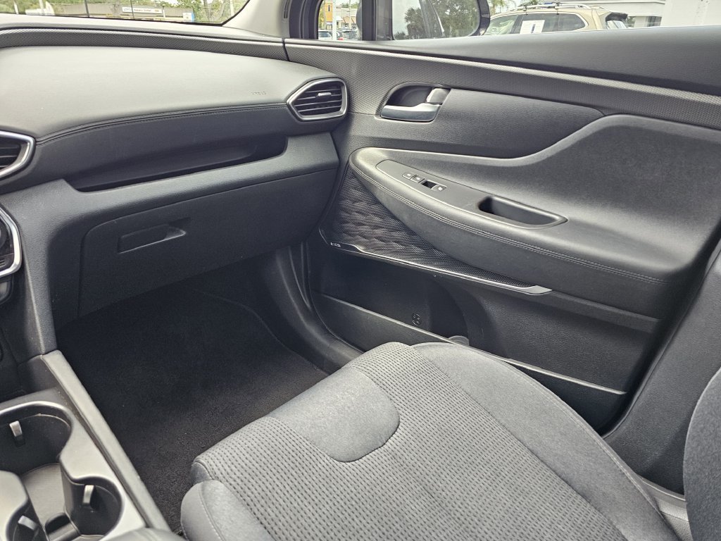 Used 2019 Hyundai Santa Fe SEL w/ Cargo Package FWD image 15