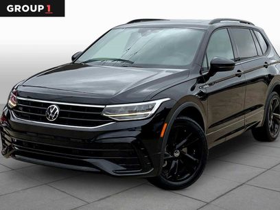 Used 2024 Volkswagen Tiguan SE R-Line