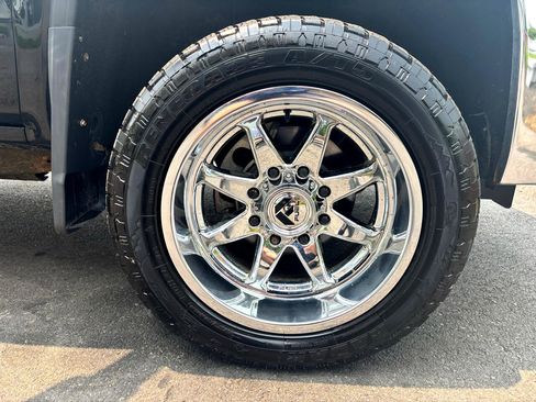 Used 2015 GMC Sierra 2500 SLE w/ SLE Preferred Package image 18