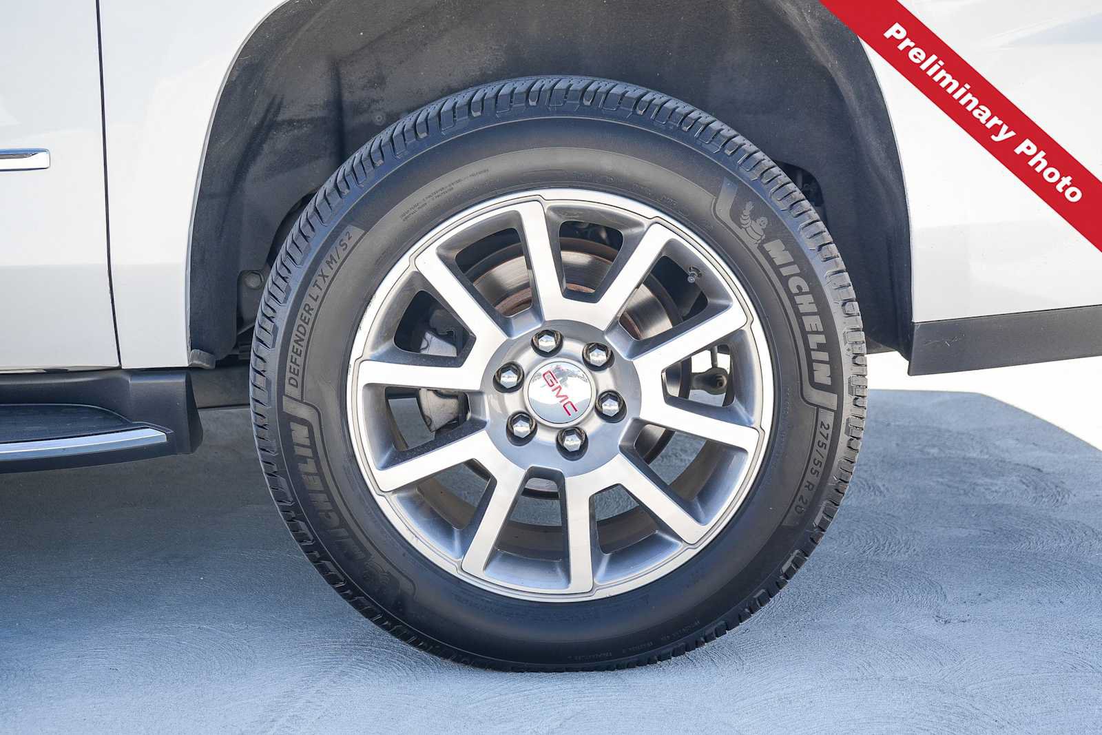 Used 2019 GMC Yukon XL Denali w/ Open Road Package AWD/4WD image 10