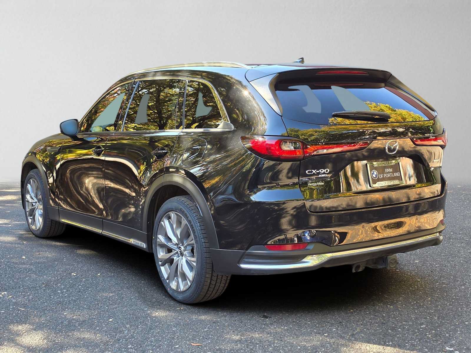 Used 2024 MAZDA CX-90 3.3 Turbo w/ Premium Package AWD/4WD image 5