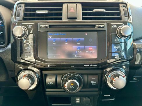 Used 2018 Toyota 4Runner 4WD image 23