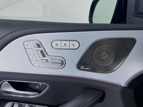 Used 2024 Mercedes-Benz GLS 63 AMG 4MATIC image 7