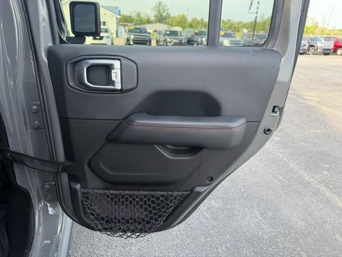 Used 2020 Jeep Wrangler Unlimited Rubicon w/ Quick Order Package 28Y Recon AWD/4WD image 17