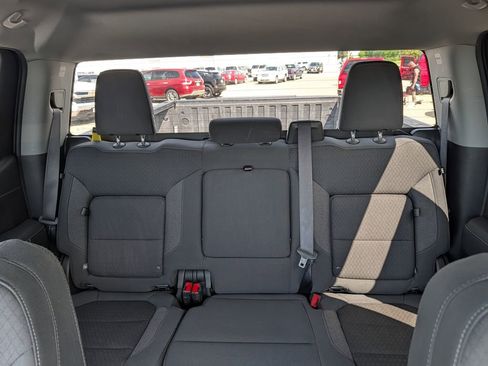 Used 2020 GMC Sierra 1500 Elevation w/ Elevation Value Package AWD/4WD image 13