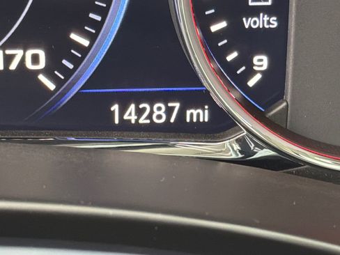 Used 2024 GMC Terrain Denali w/ Denali Premium Package image 28