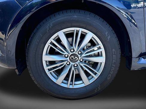 Used 2024 INFINITI QX80 Luxe AWD/4WD image 33