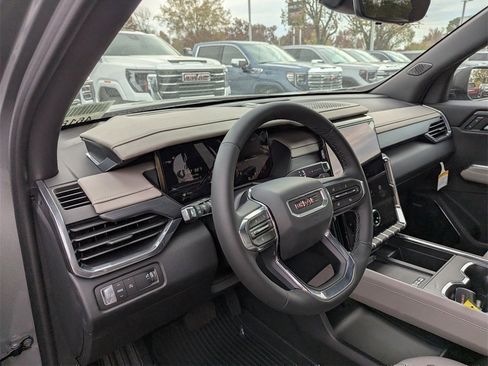 New 2026 GMC Acadia Elevation w/ Elevation Premium Package image 9