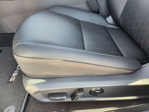 New 2026 Nissan Sentra SR w/ SR Premium Package image 21