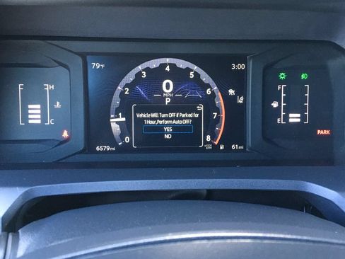 Used 2025 Toyota Tacoma SR5 AWD/4WD image 2
