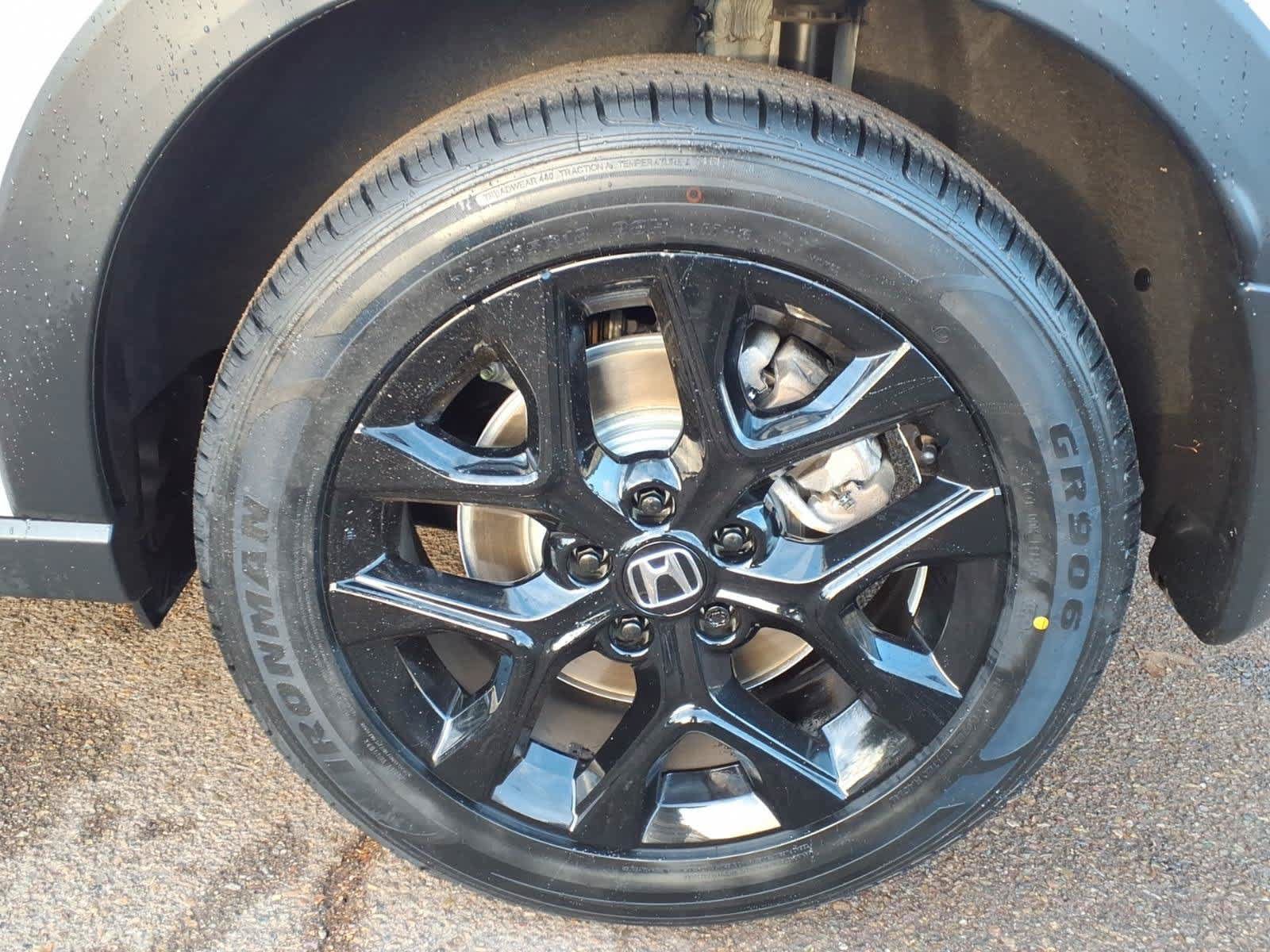 Used 2024 Honda HR-V Sport image 8