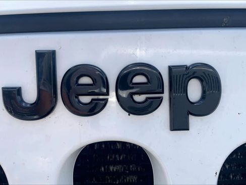 Used 2014 Jeep Wrangler Unlimited Sport w/ Quick Order Package 24S AWD/4WD image 31