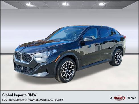 Used 2025 BMW X2 xDrive28i image 1
