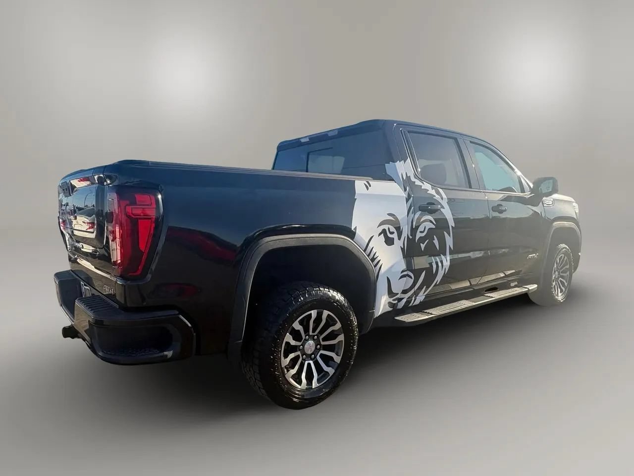 Used 2021 GMC Sierra 1500 AT4 w/ AT4 Preferred Package AWD/4WD image 8