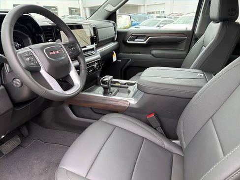 New 2026 GMC Sierra 1500 SLT w/ SLT Premium Plus Package image 18