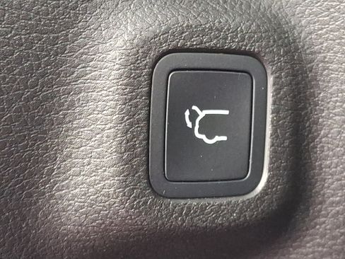 Used 2023 Jeep Compass Limited w/ Elite Group AWD/4WD image 29