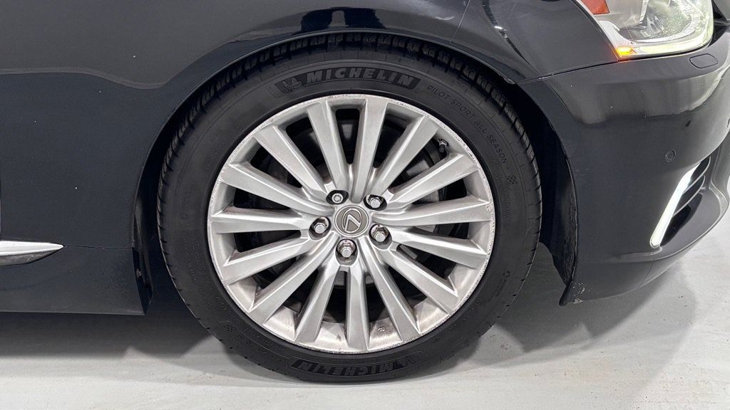 Used 2015 Lexus LS 460 L AWD/4WD image 32