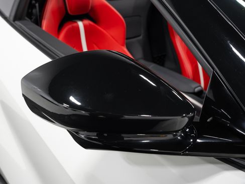 Used 2023 Ferrari 812 GTS RWD image 28