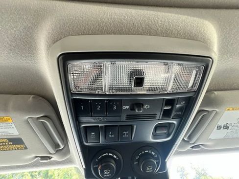 Used 2023 Toyota 4Runner TRD Off-Road Premium w/ Off Road Premium Plus Package AWD/4WD image 22