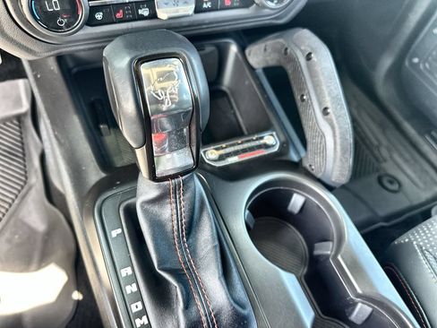 Used 2025 Ford Bronco Raptor AWD/4WD image 26