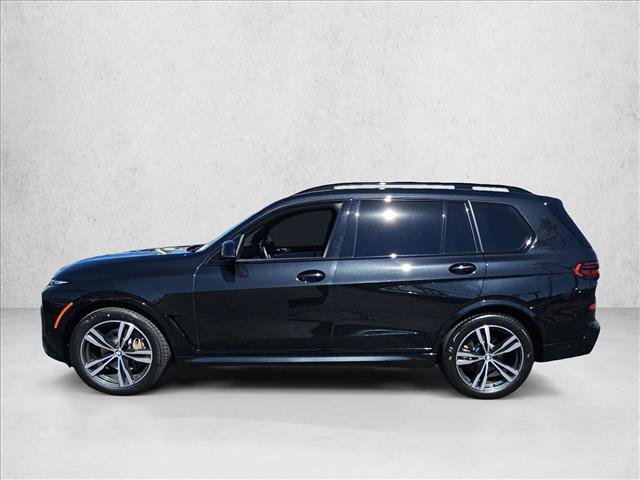 Used 2024 BMW X7 xDrive40i w/ M Sport Package AWD/4WD image 9