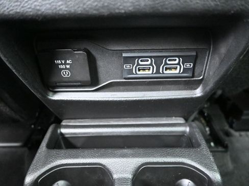 Used 2022 Jeep Grand Cherokee L Limited image 25